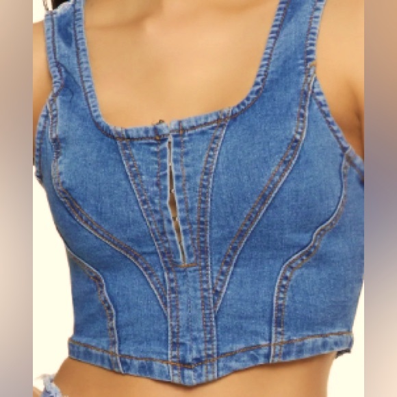 Hook and Eye Closure Denim Crop Top - Medium Wash, Sz. XL - Picture 1 of 6